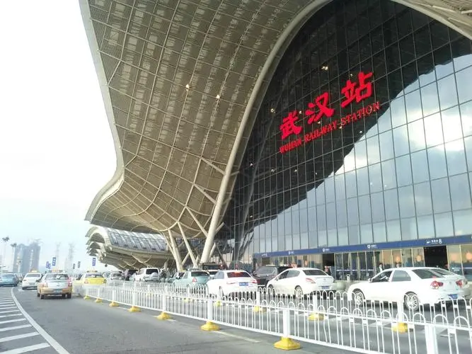 广州到武汉物流公司-广州至武汉专线海陆空运输一体化服务